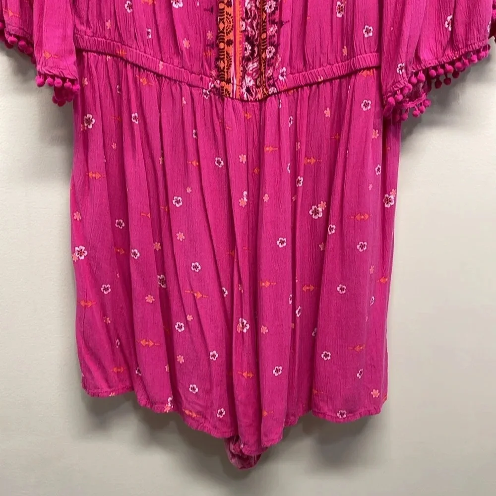 NWOT Mudd Boho Pink 3/4 Bell Sleeve Romper PomPom Detail XXL